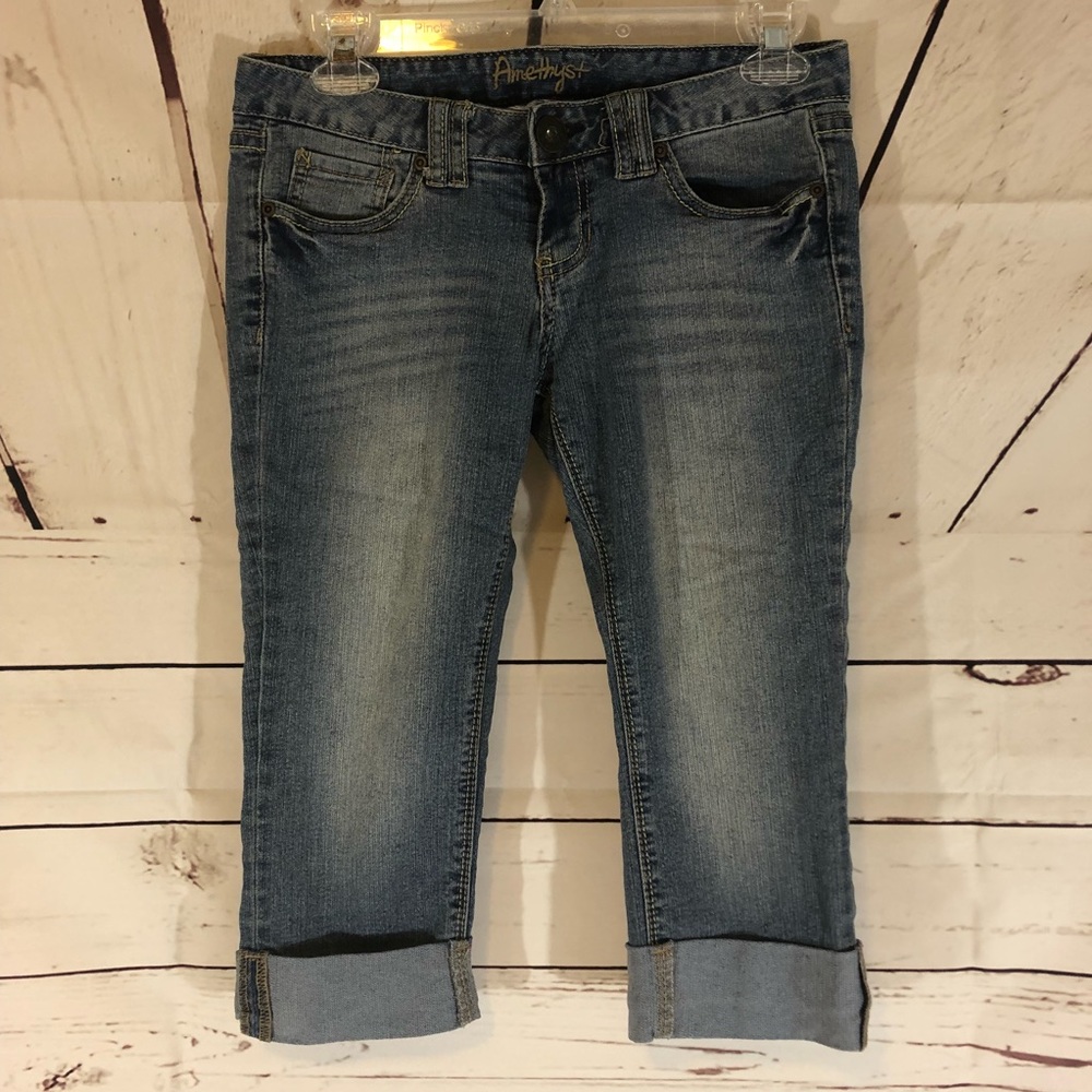 Amethyst Denim Capri Jeans size 3